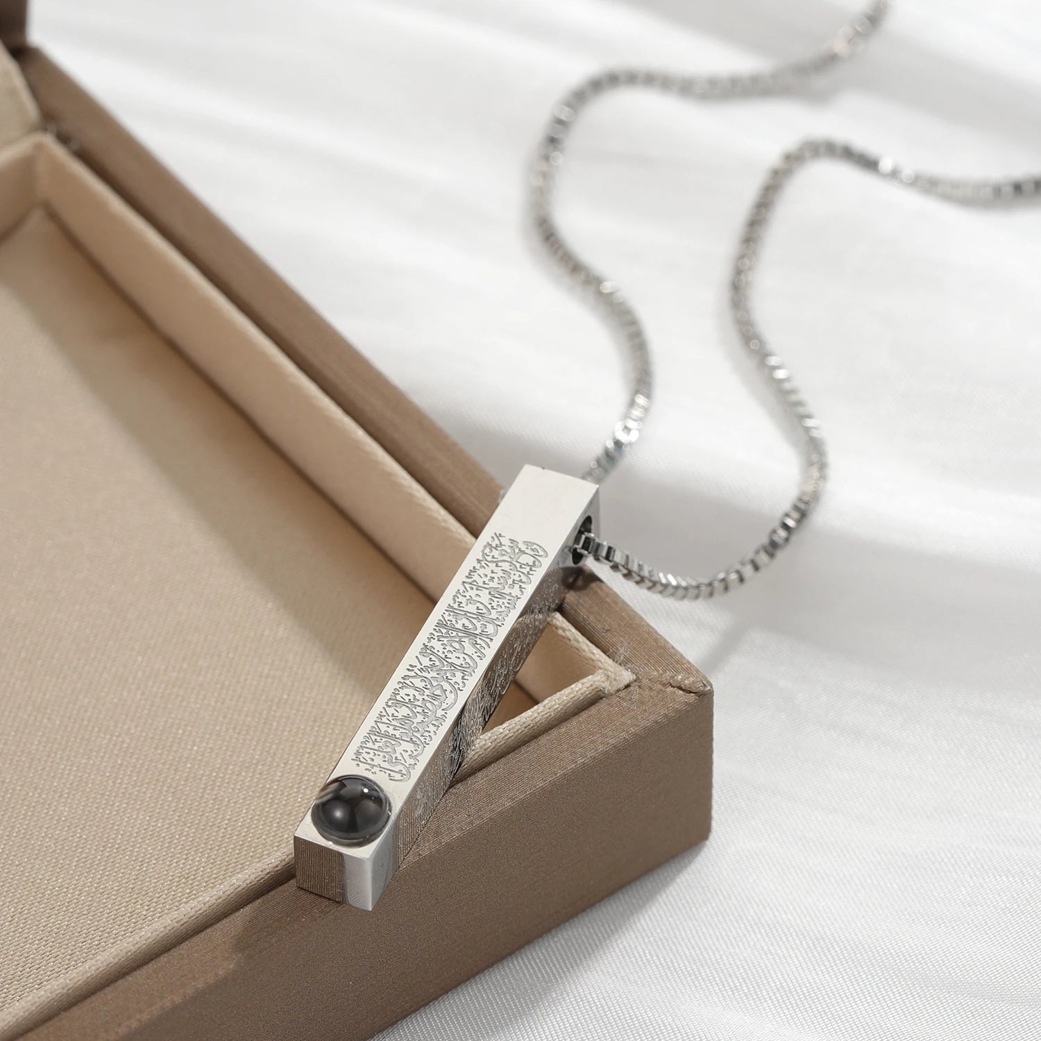 Personalized 3D Bar Necklaces Projection Photo Necklace Ayatul Kursi Islamic Arabic Jewelry For Men Women Memorial Christmas Gif