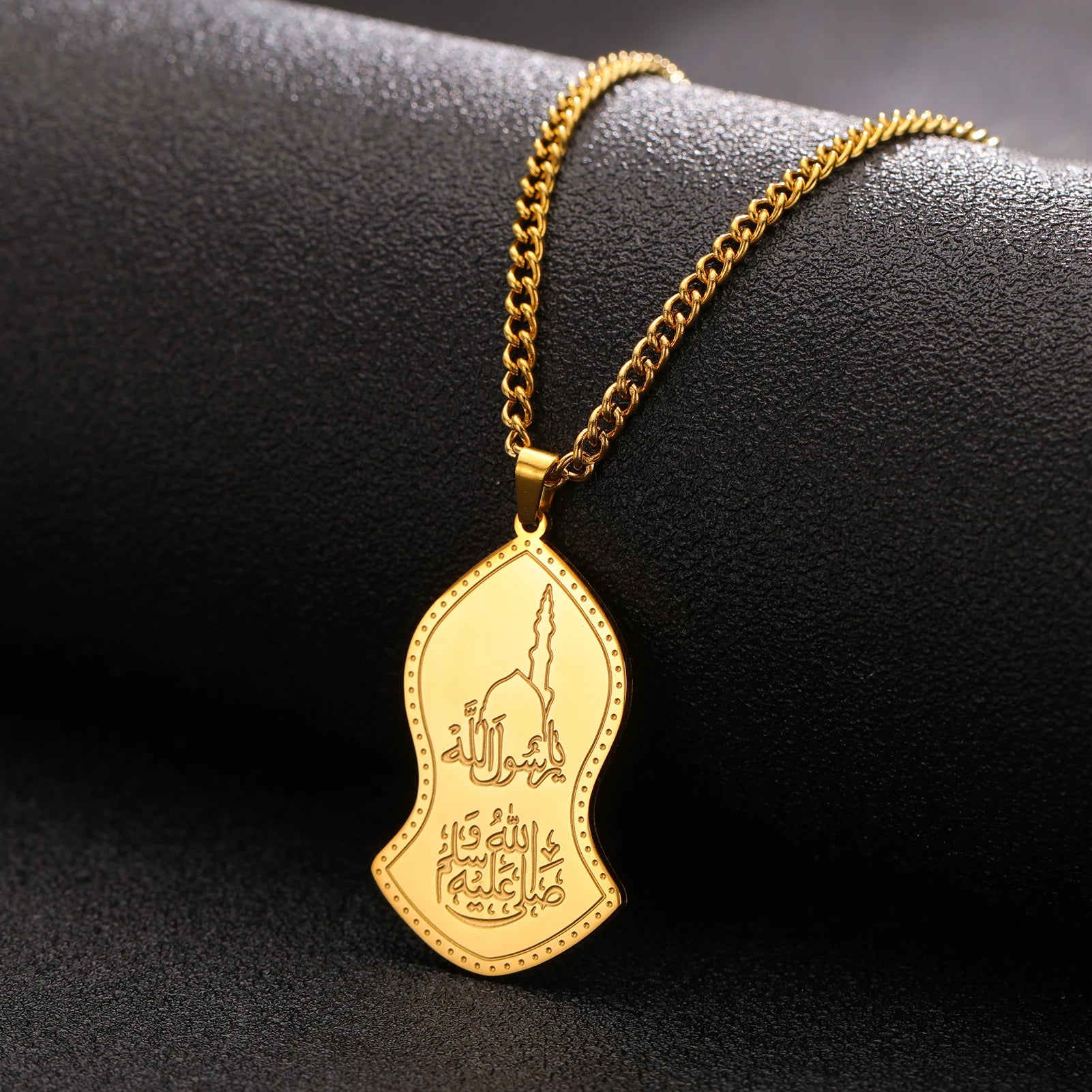 LIKGREAT Islamic Calligraphy Pendant Necklace Ayatul Kursi Stainless Steel Prophet Muhammad Nalain Jewelry Eid Gifts Wholesale