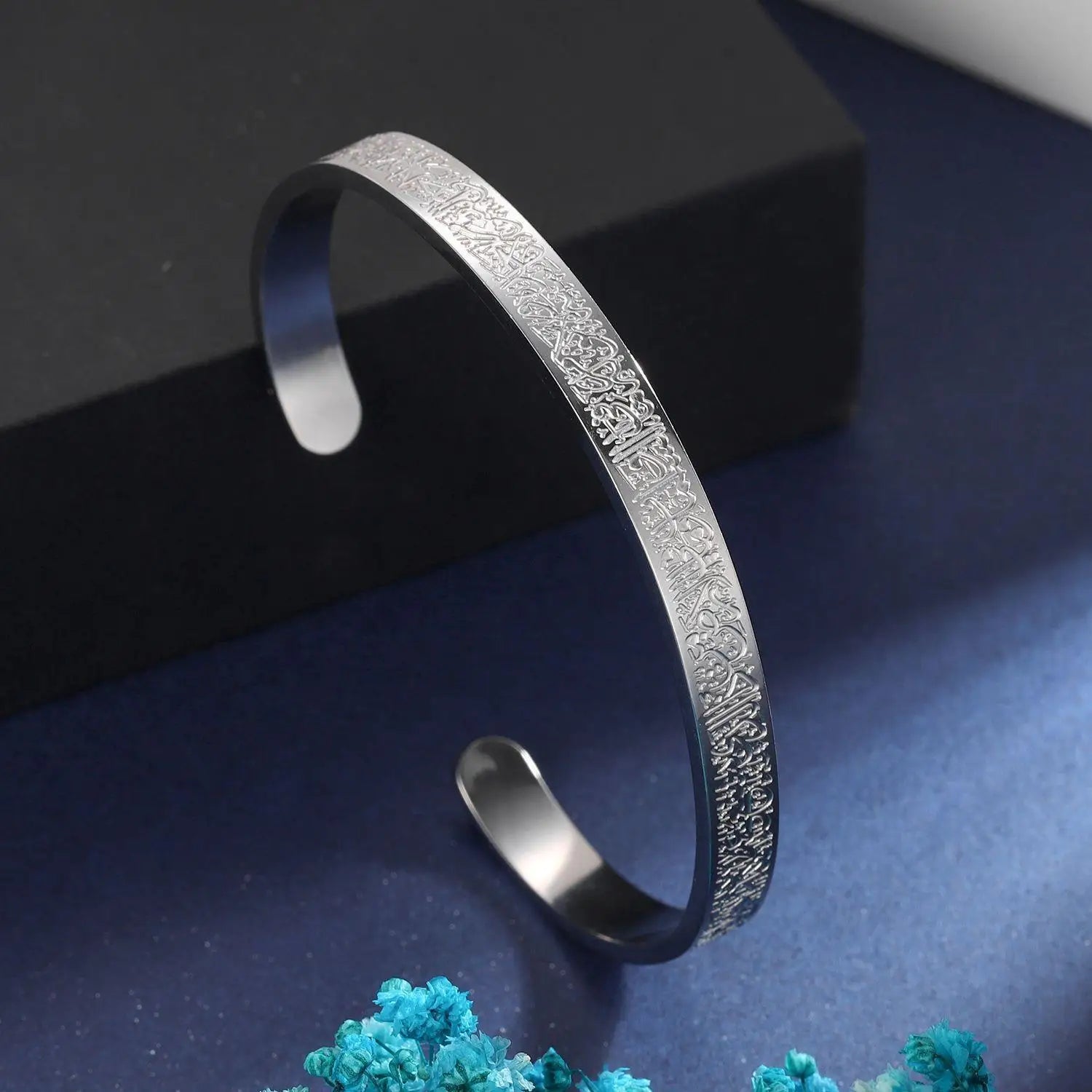 Islamic Ayatul Kursi Cuff Bracelet Muslim Quran Verses Bangle for Women Stainless Steel Arabic Calligraphy Messenger Jewelry